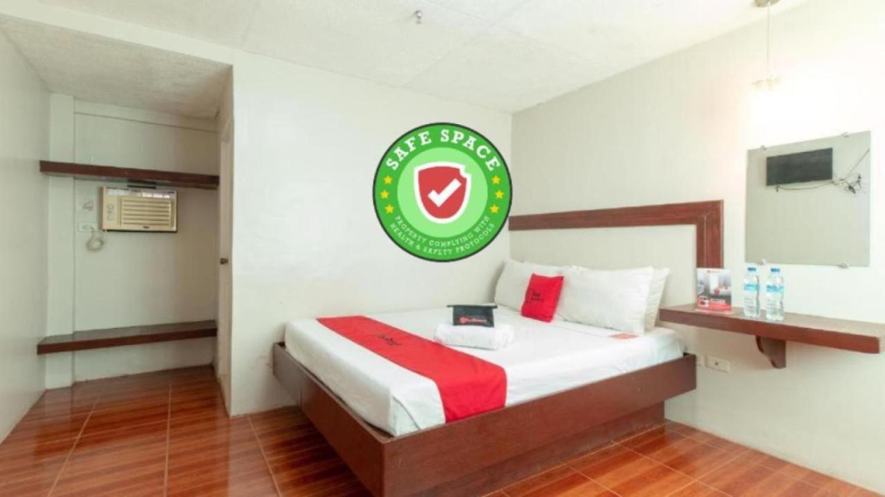 Reddoorz @ Paterno Street Tacloban Hotel Exterior foto